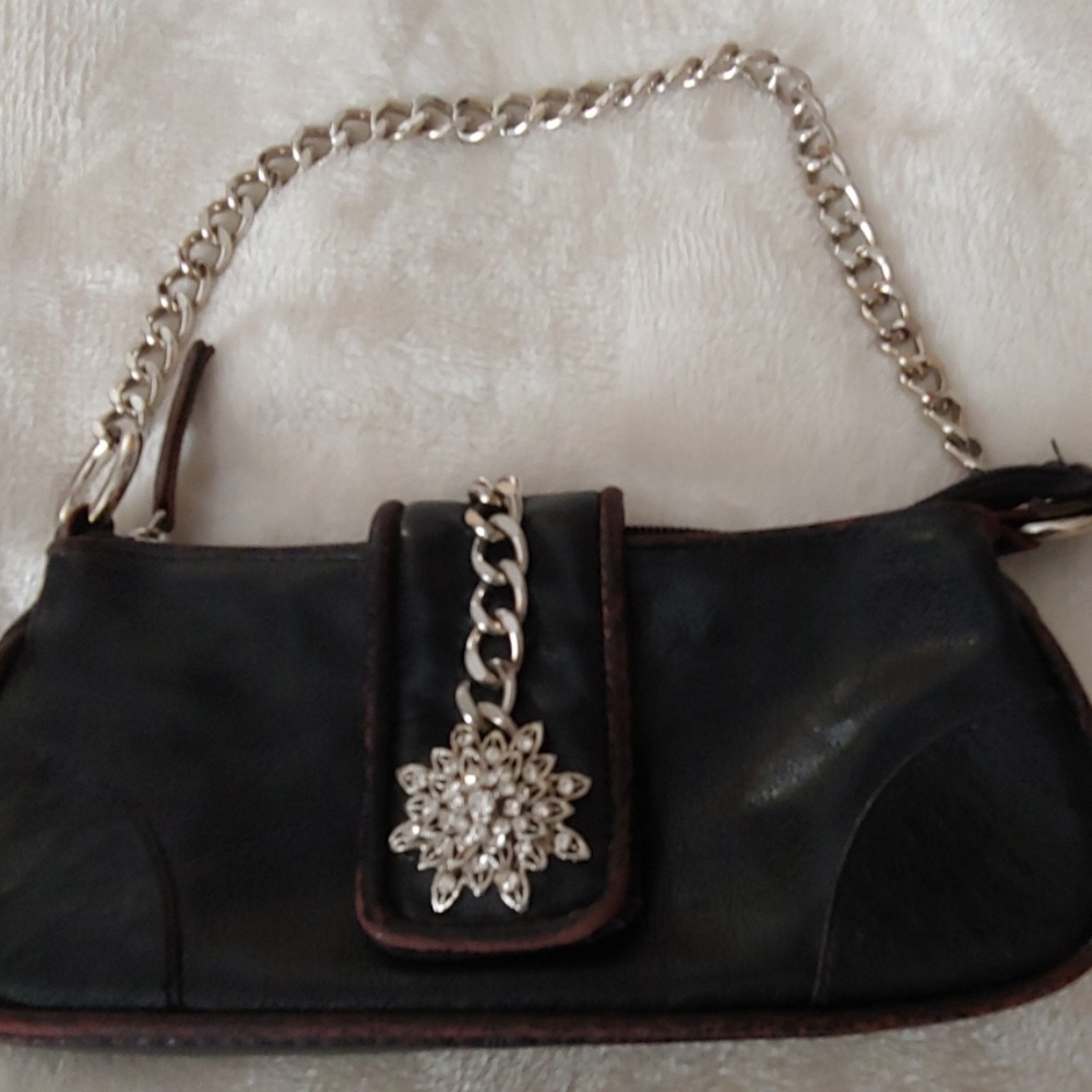 Purse - Picture 2 of 3